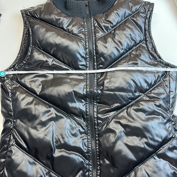 Old Navy Quilted Puffer Vest Knit Mock Turtleneck Shiny Black Size Small - Picture 9 of 10